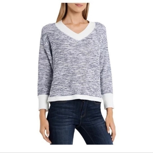 Vince Camuto Women's V-Neck Slub French Terry Top In Rich Navy - Picture 1 of 7
